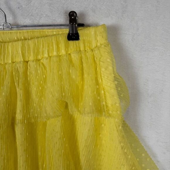 NWT Francesca's Mi Ami Valencia Tiered Ruffle Mini Skirt Swiss Dot Size Large - Picture 4 of 11